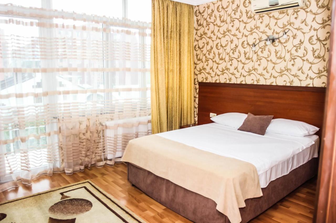 Hotel Istanbul 바투미 외부 사진