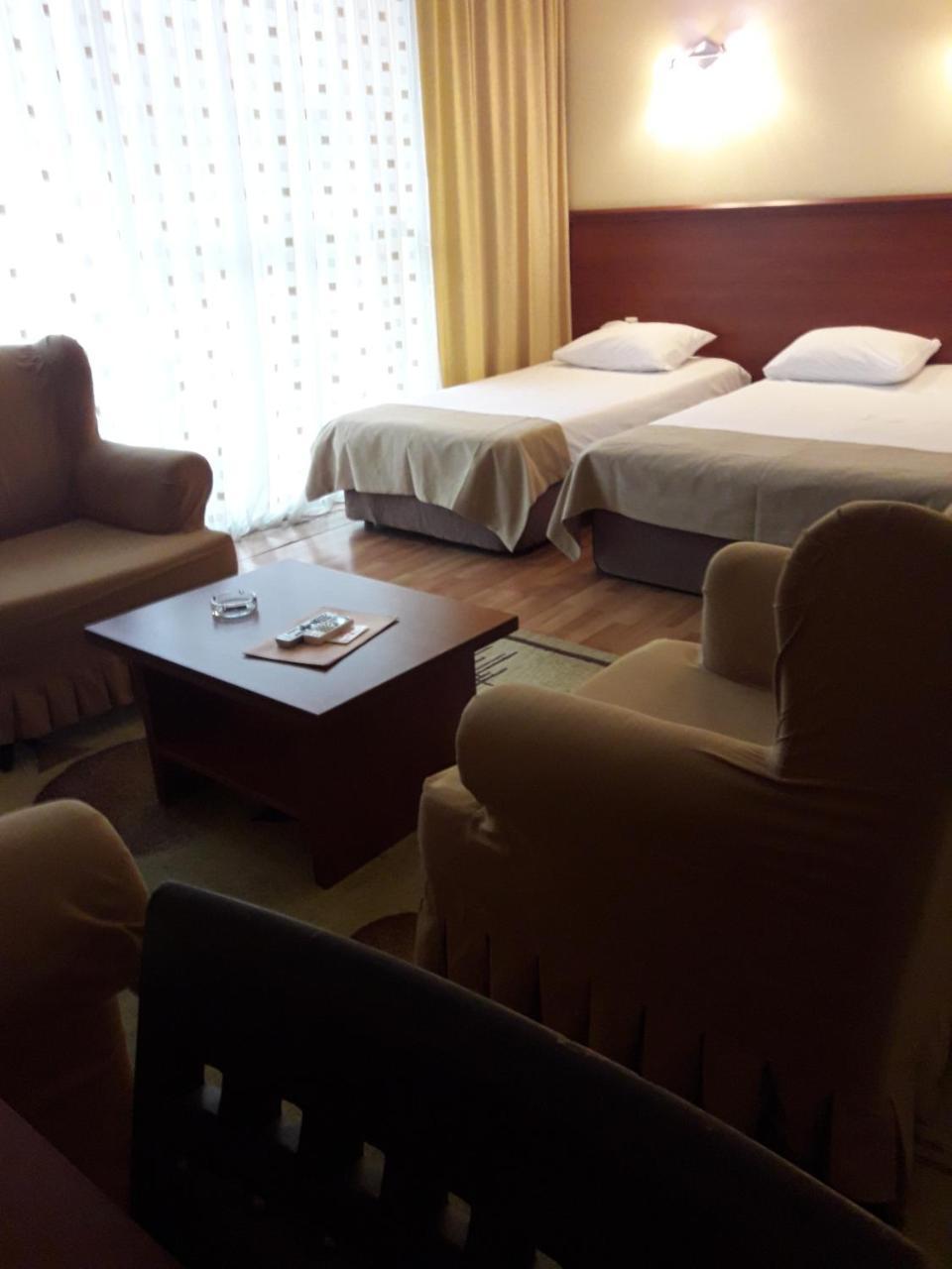 Hotel Istanbul 바투미 외부 사진
